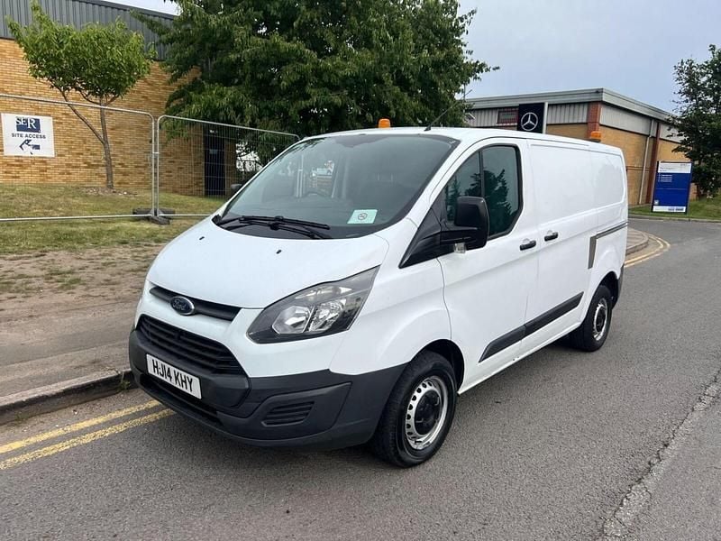 White Used 2014 Ford Transit Custom Van | £3,490 (A bit pricey) - Image 1/4