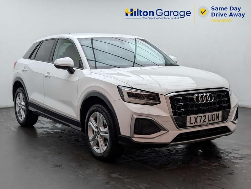 Begagnad Audi Q2 Sport 2022 Vit SUV