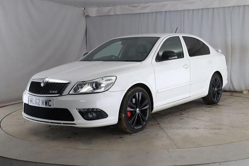 Used Skoda Octavia vRS 2012 White Hatchback