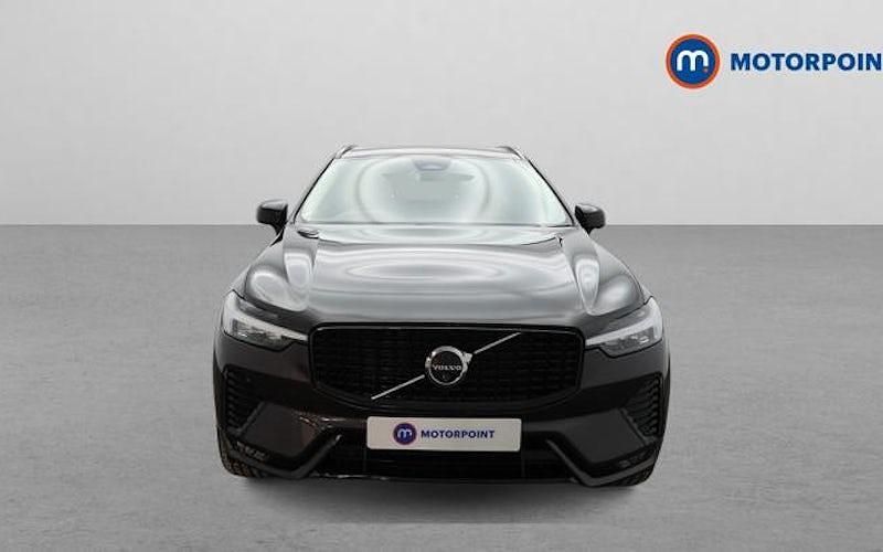 Used Volvo XC60 Plus 250 HP (183 kW) 2023 Grey SUV