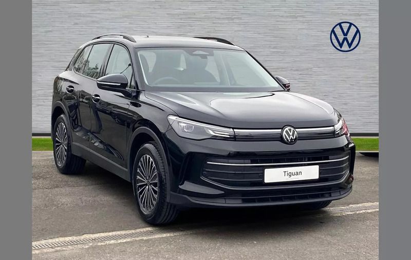Other New 2024 VW Tiguan Life SUV | £37,699 (Fair price) - Image 1/4