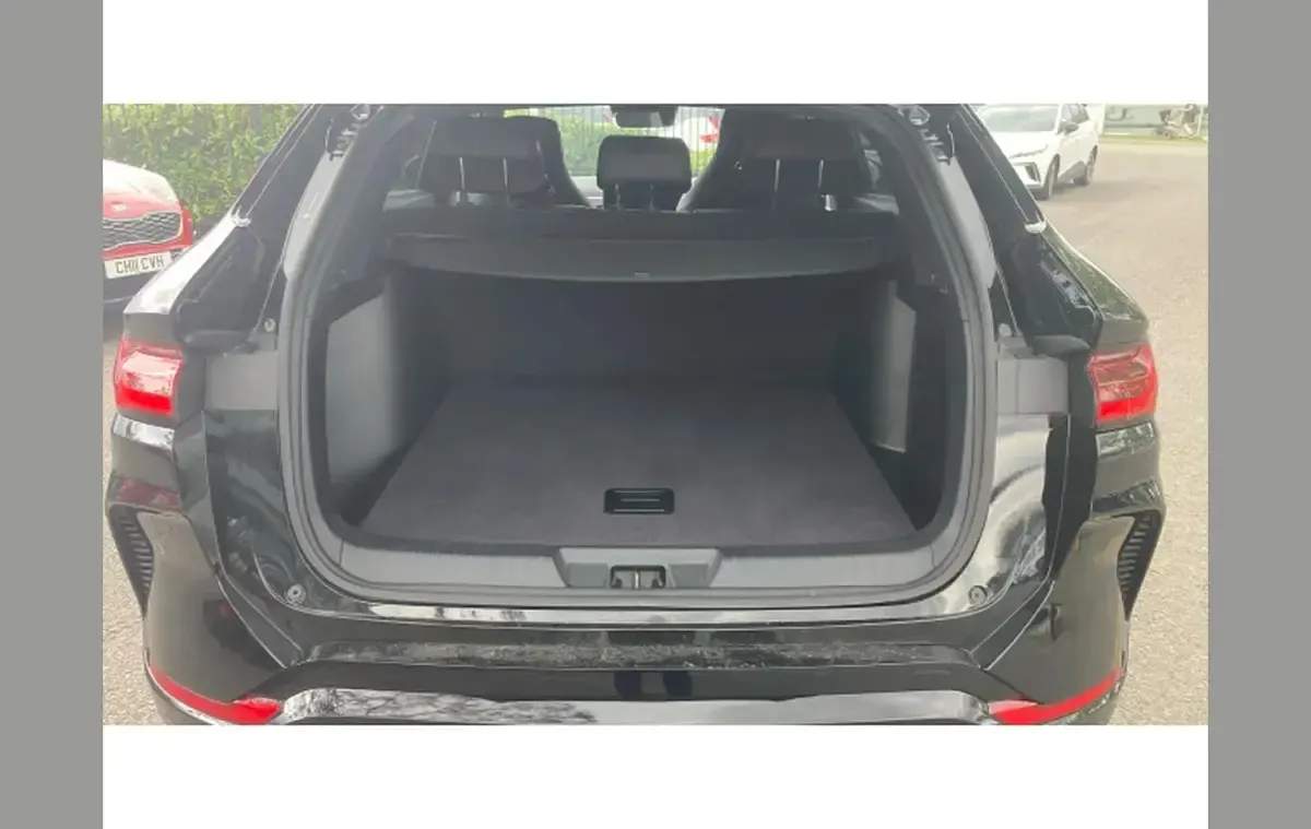 Used BYD Seal U Comfort 218 HP (160 kW) 2025 Black SUV