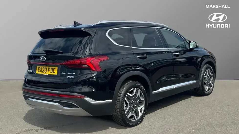 Used Hyundai Santa Fe Ultimate 265 HP (194 kW) 2023 Black SUV