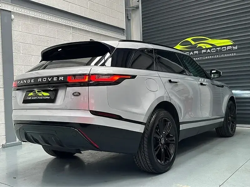 Used Land Rover Range Rover Velar 201 HP (147 kW) 2023 Silver SUV