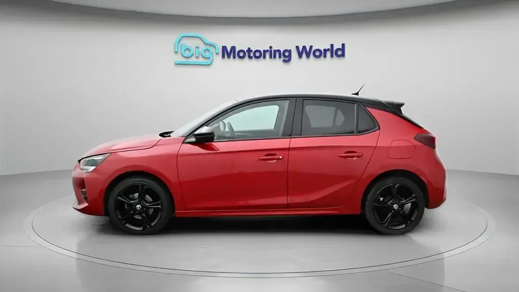 Second-hand Vauxhall Corsa 75 CP (55 kW) 2023 Roșu Hatchback