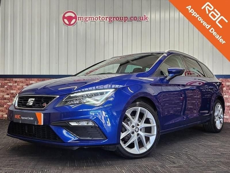 Blue Used 2017 Seat Leon FR Estate | £7,995 (Fair price) - Image 1/4
