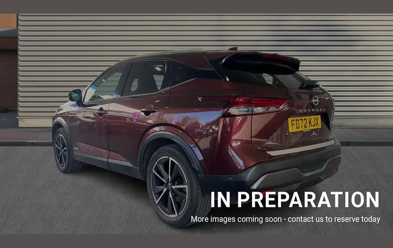 Used Nissan Qashqai Tekna 190 HP (139 kW) 2022 Red SUV