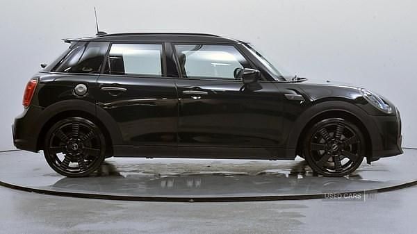Second-hand Mini Cooper S Hatch 176 CP (129 kW) 2022 Verde Hatchback