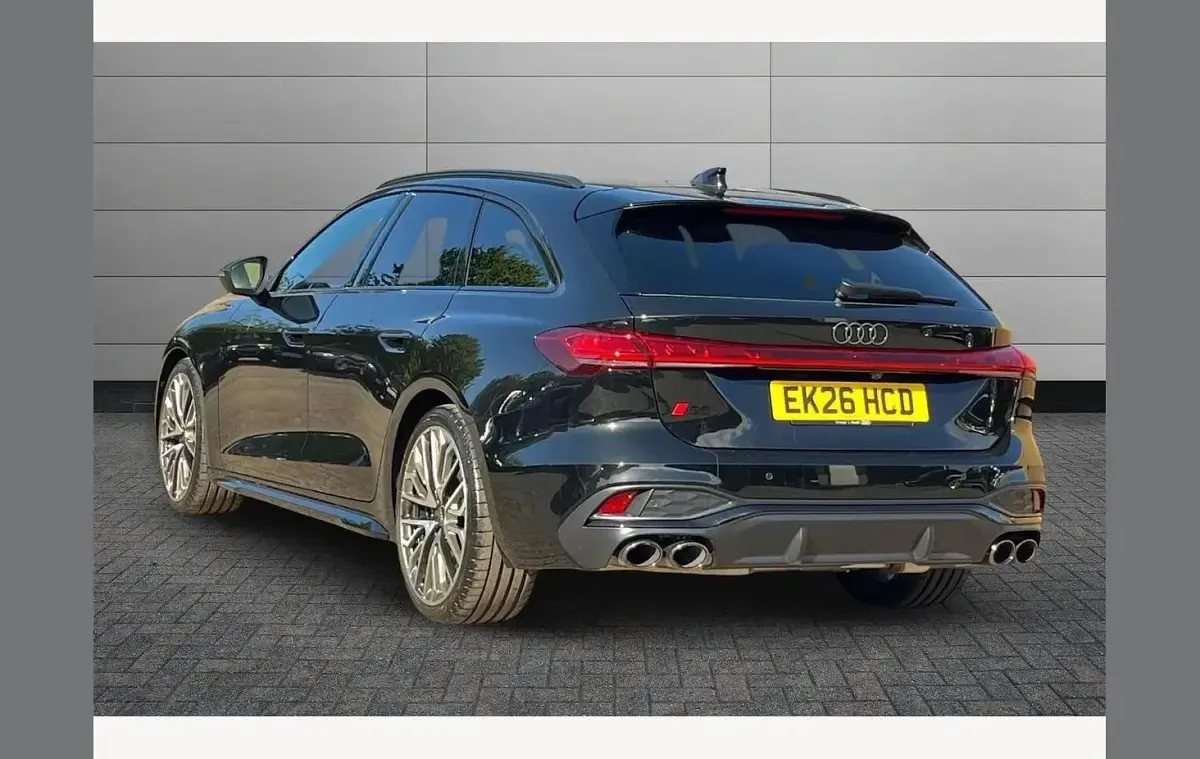 Used Audi A5 Comfort 367 HP (269 kW) 2026 Black Estate