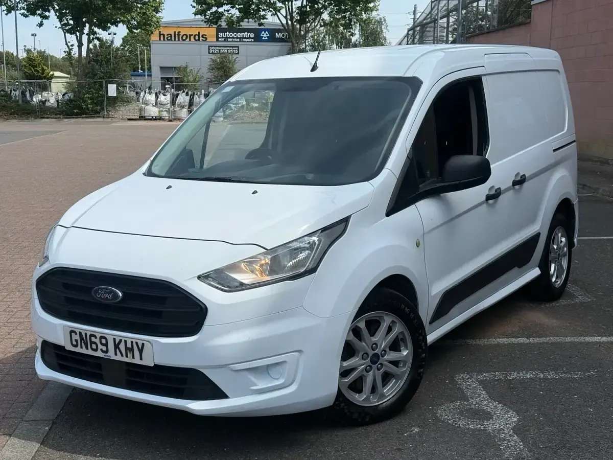 Used Ford Transit Connect 120 HP (88 kW) 2018 White MPV