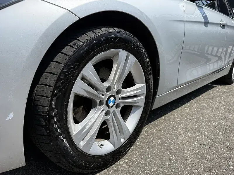 Used BMW 316 Sport Line 116 HP (85 kW) 2017 Silver Estate
