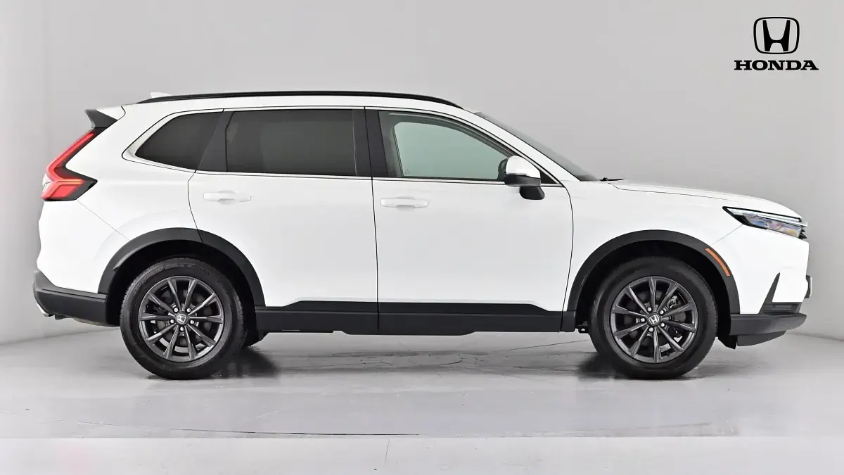 Used Honda CR-V Elegance 184 HP (135 kW) 2025 Platinum white SUV