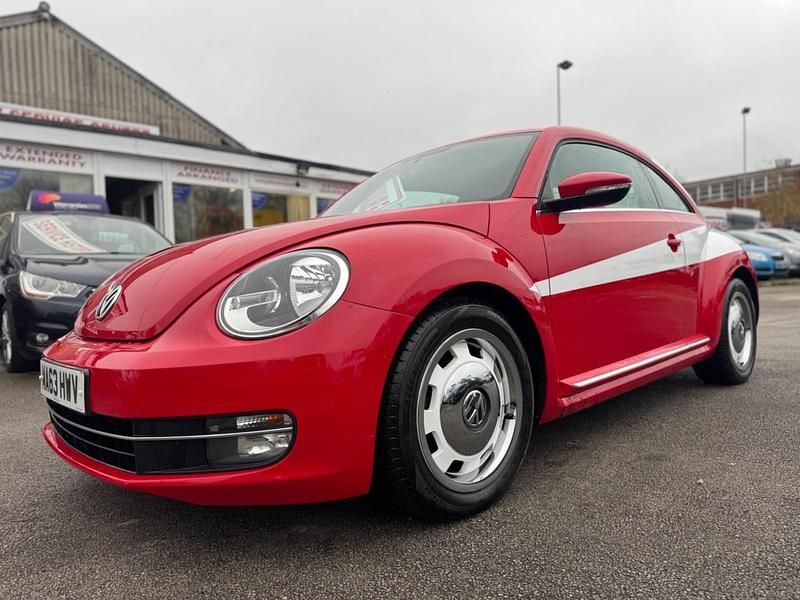 Used VW Beetle Design 105 HP (77 kW) 2013 Red Hatchback