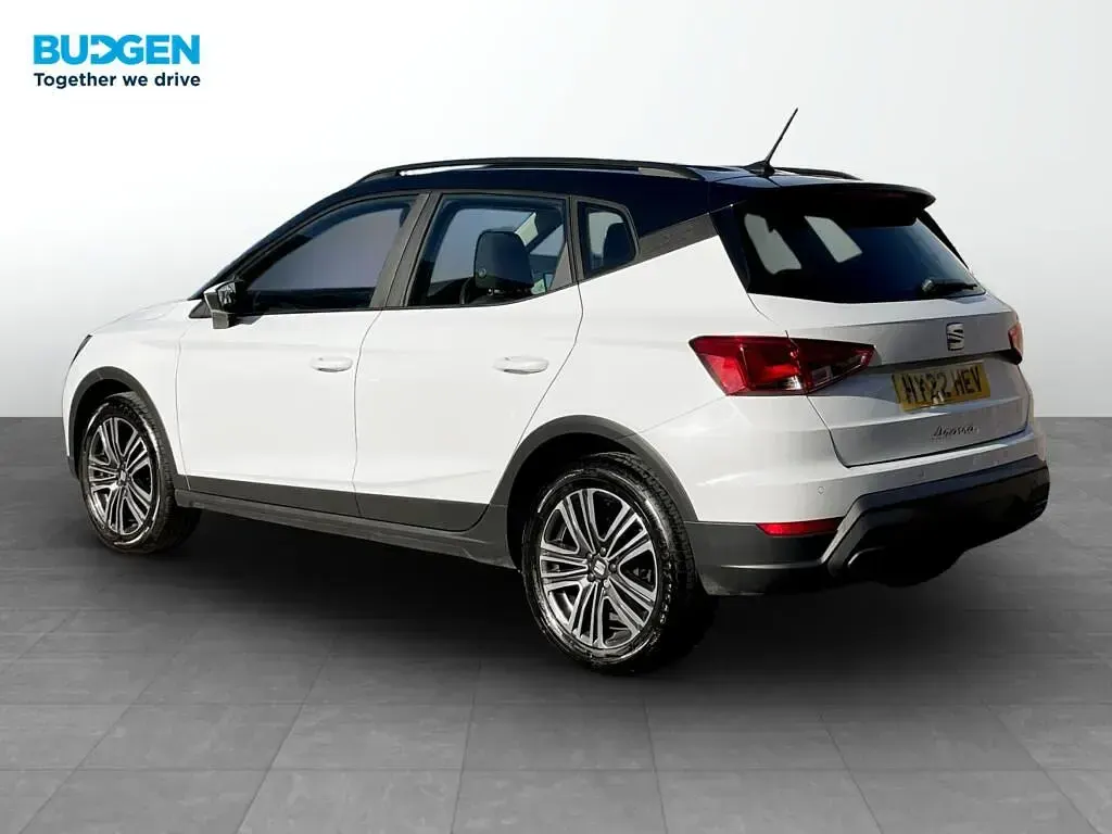 Used Seat Arona SE Technology 2022 White SUV