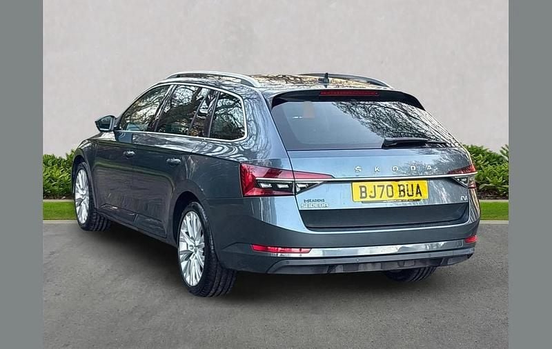 Used Skoda Superb SE L 214 HP (157 kW) 2020 Grey Estate