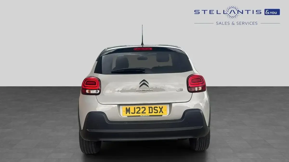 Usado Citroën C3 PureTech 82 HP (60 kW) 2022 Amarelo Citadino