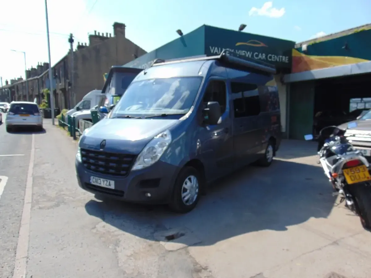 Used Renault Master 2013 Blue Van