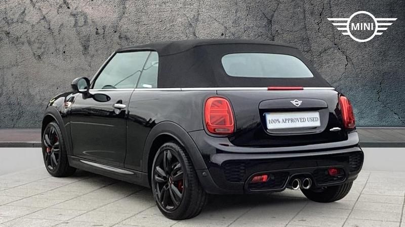 Used Mini John Cooper Works 228 HP (167 kW) 2019 Black Hatchback