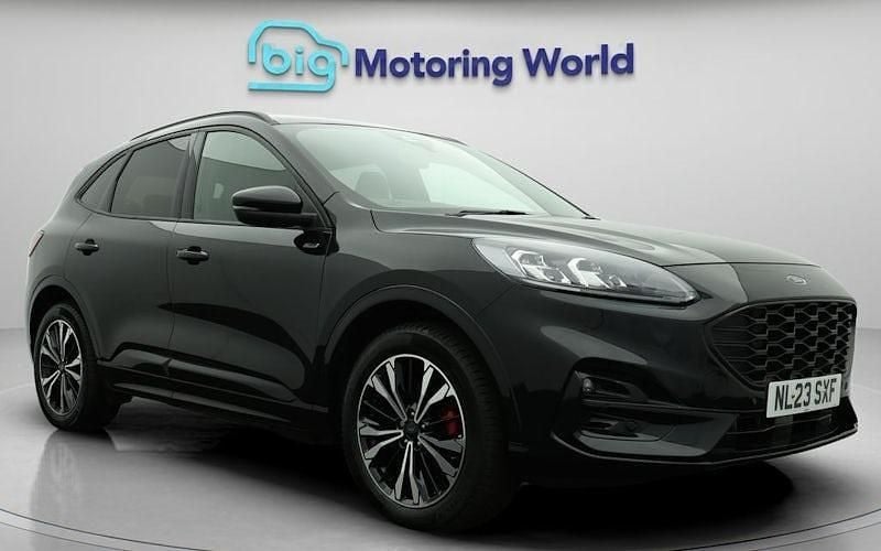 Used 2023 Ford Kuga ST-Line X SUV | £20,200 (Fair price) - Image 1/4