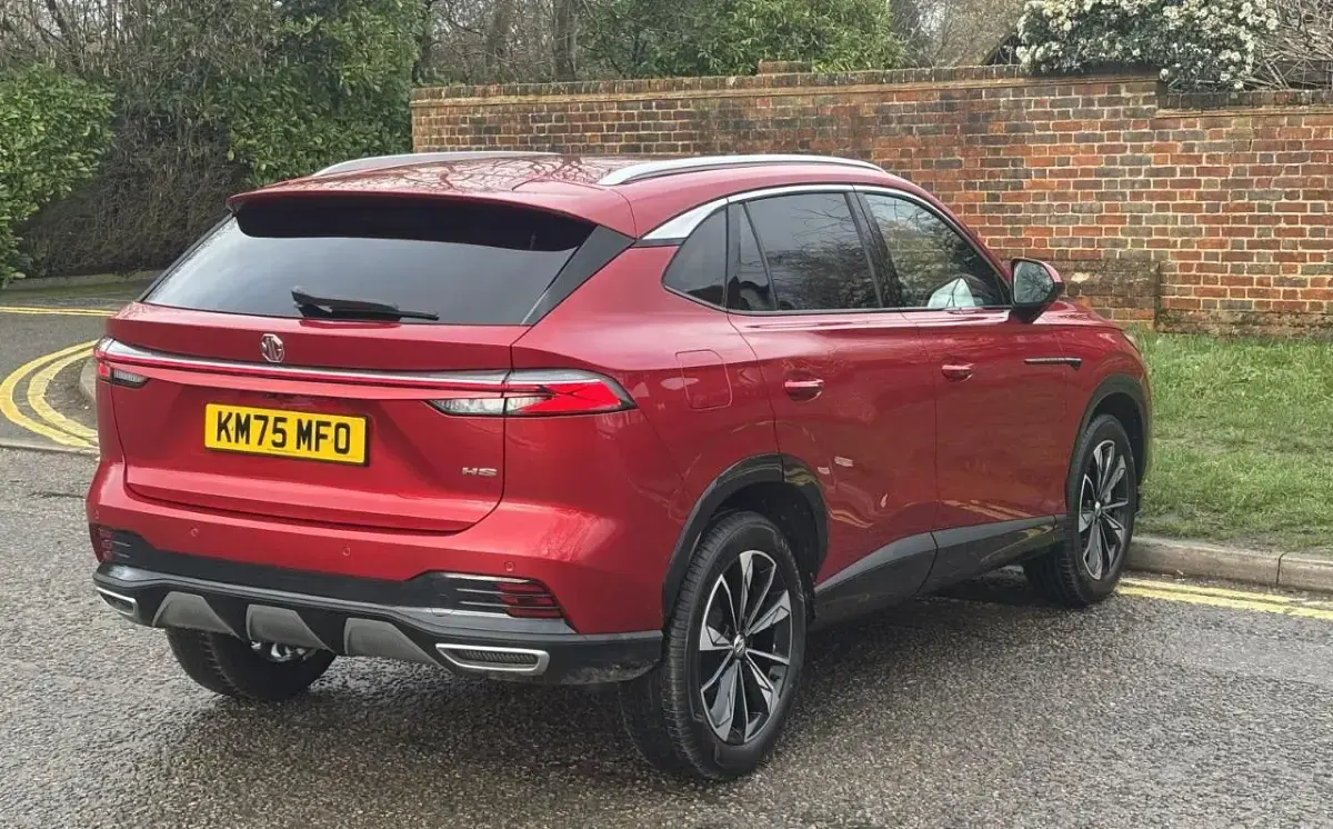 New MG HS Trophy 170 HP (125 kW) 2026 Red SUV