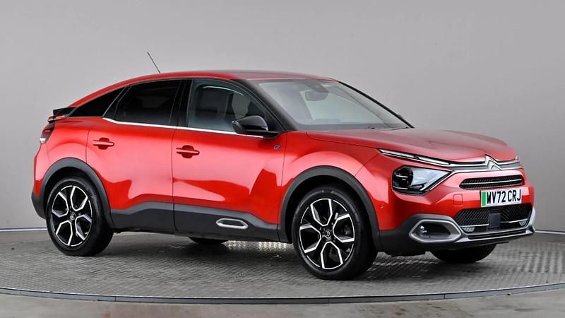 Red Used 2022 Citroën e-C4 Shine Hatchback | £11,998 (Fair price) - Image 1/3