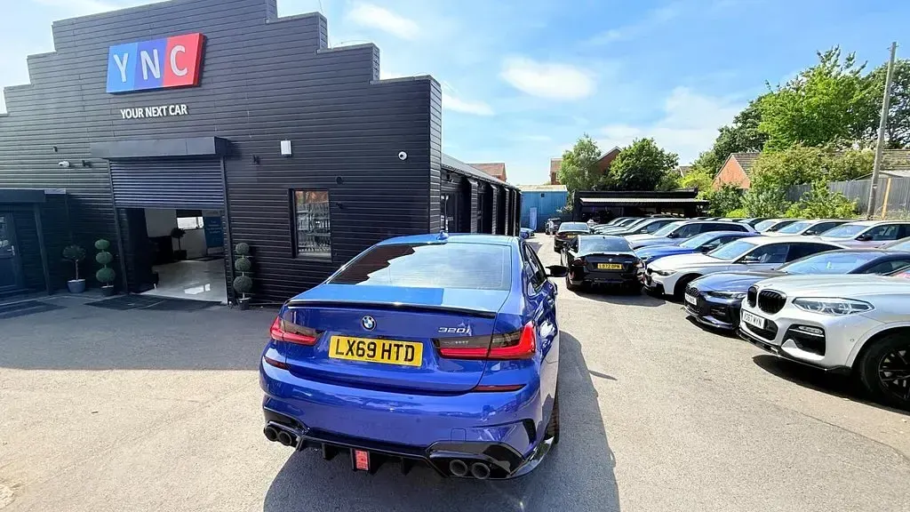 Used BMW 320 M Sport 2019 Blue Sedan