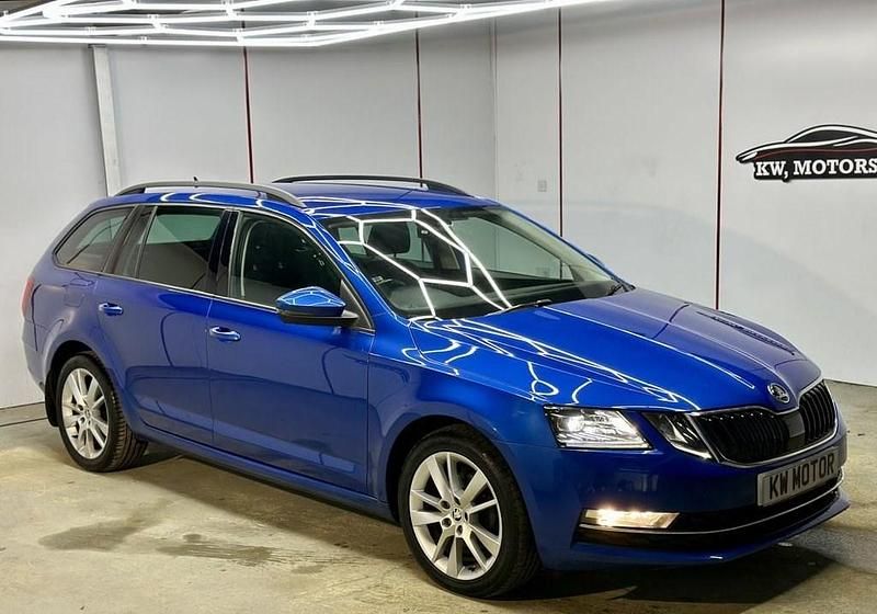 Used Skoda Octavia SE L 150 HP (110 kW) 2019 Blue Estate