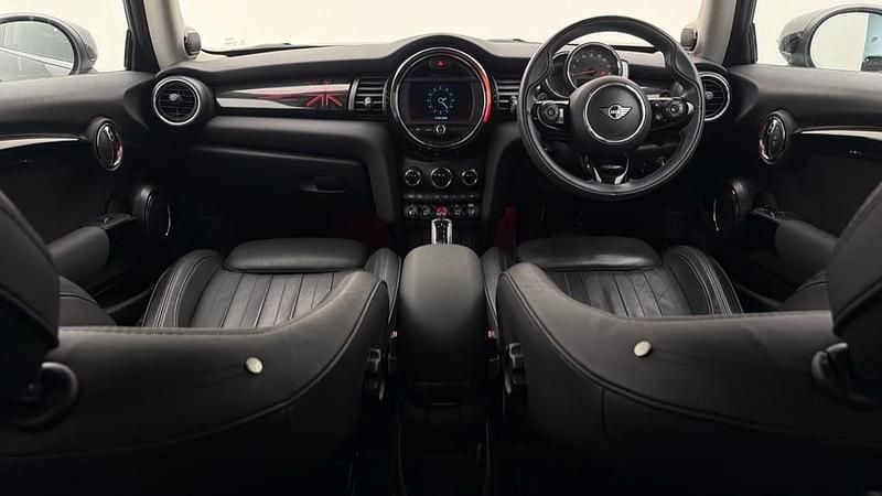 Used Mini Cooper S Exclusive 189 HP (139 kW) 2020 Black Hatchback