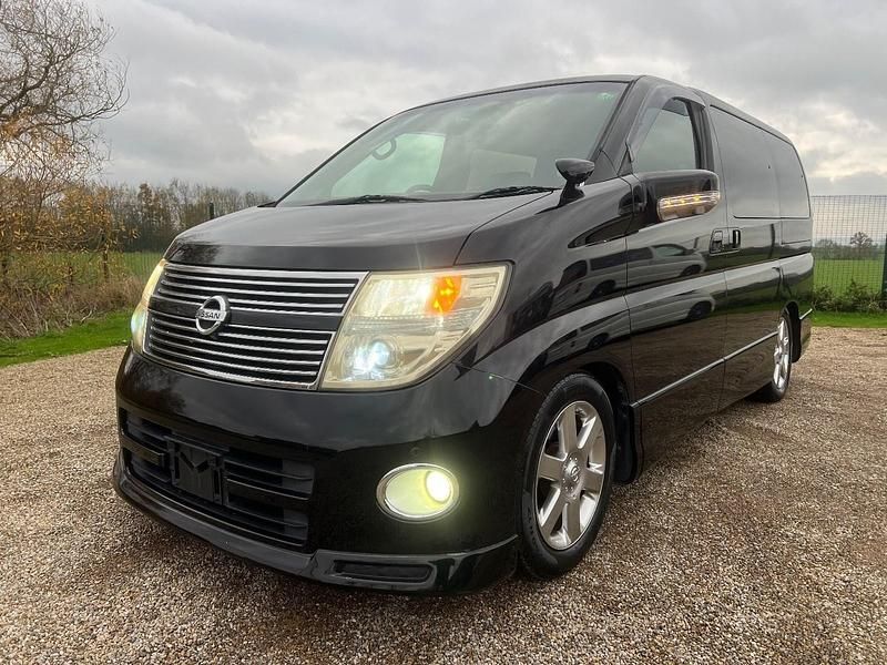 Used Nissan Elgrand 2009 Black MPV