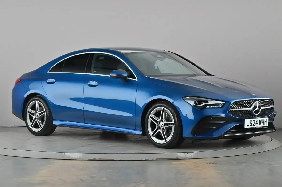 Used Mercedes CLA200 Executive 177 HP (130 kW) 2024 Coupe