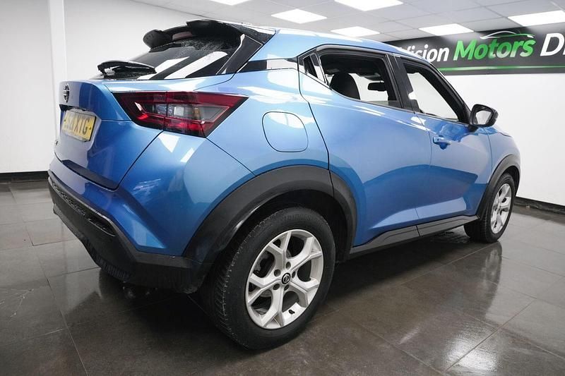 Used Nissan Juke N-Connecta 2021 Blue SUV