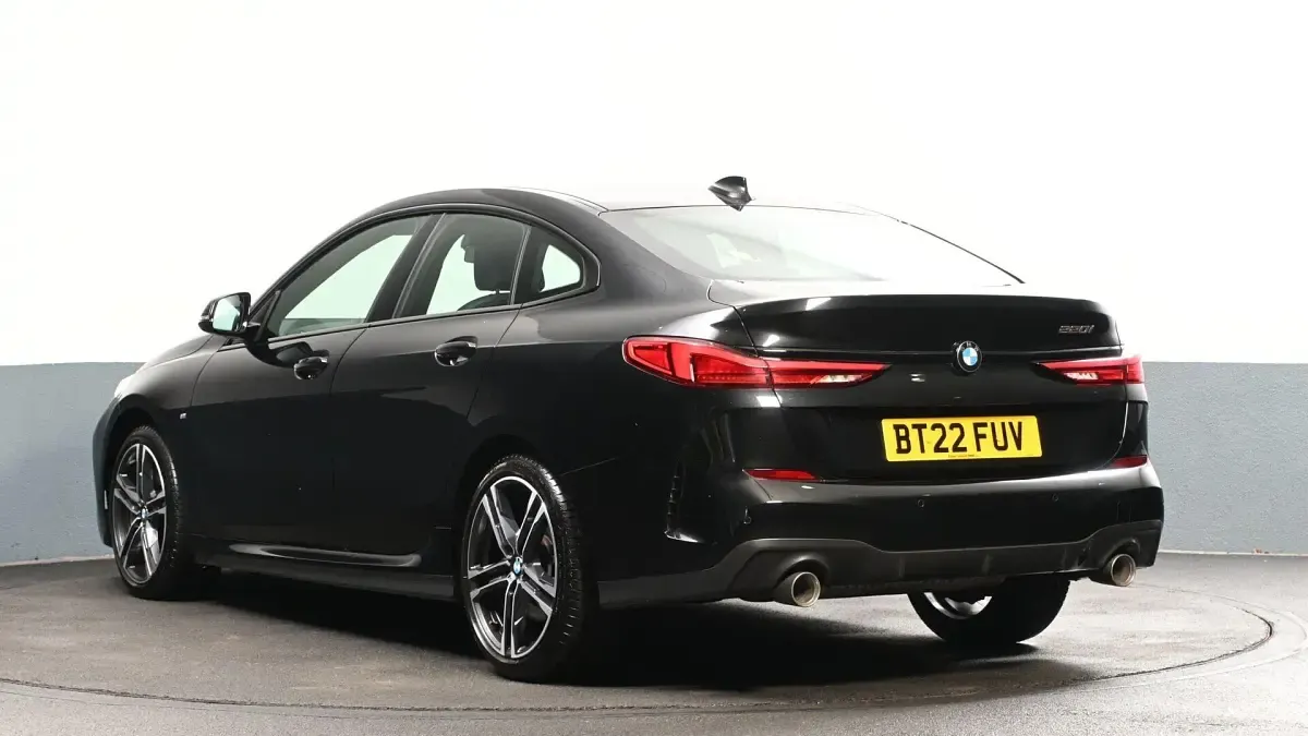 Usado BMW 220 M Sport 176 CV (129 kW) 2022 Negro Coupe