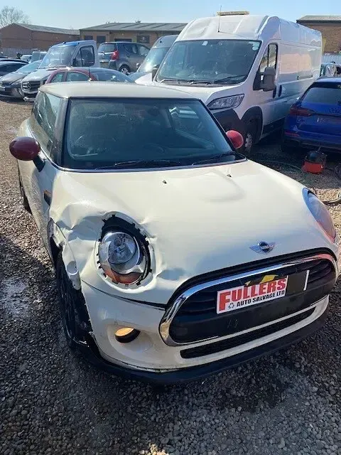 Used Mini ONE Hatch 2014 White Hatchback