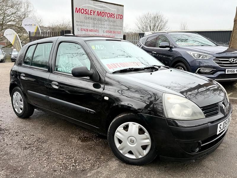 Used Renault Clio II Expression 2005 Black Hatchback
