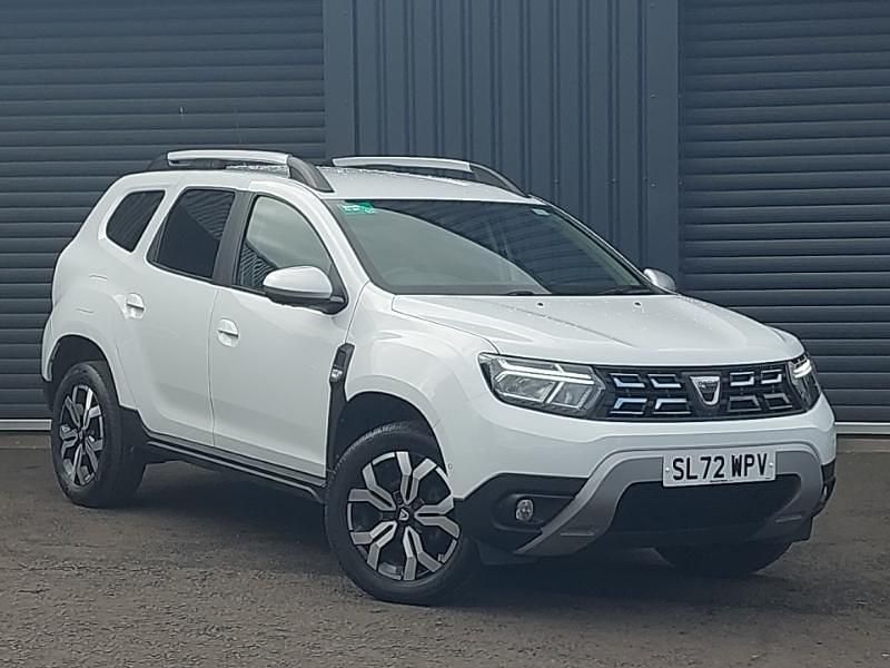 Used Dacia Duster Prestige 100 HP (73 kW) 2022 White SUV