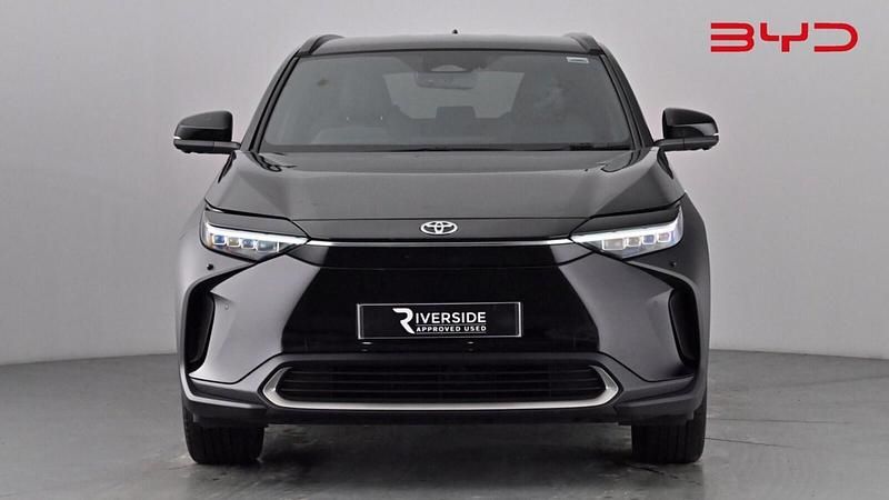 Used Toyota bZ4X 152 kW (207 HP) 2024 Black SUV