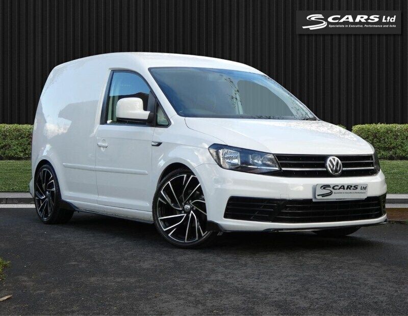White Used 2017 VW Caddy Startline MPV | £12,495 (Expensive) - Image 1/4