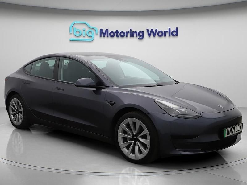 Grey Used 2021 Tesla Model 3 Standard Range Plus Sedan | £15,400 (A bit pricey) - Image 1/4