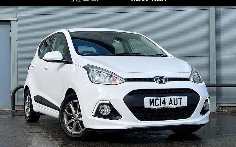 Used Hyundai i10 Premium 87 HP (63 kW) 2016 Hatchback