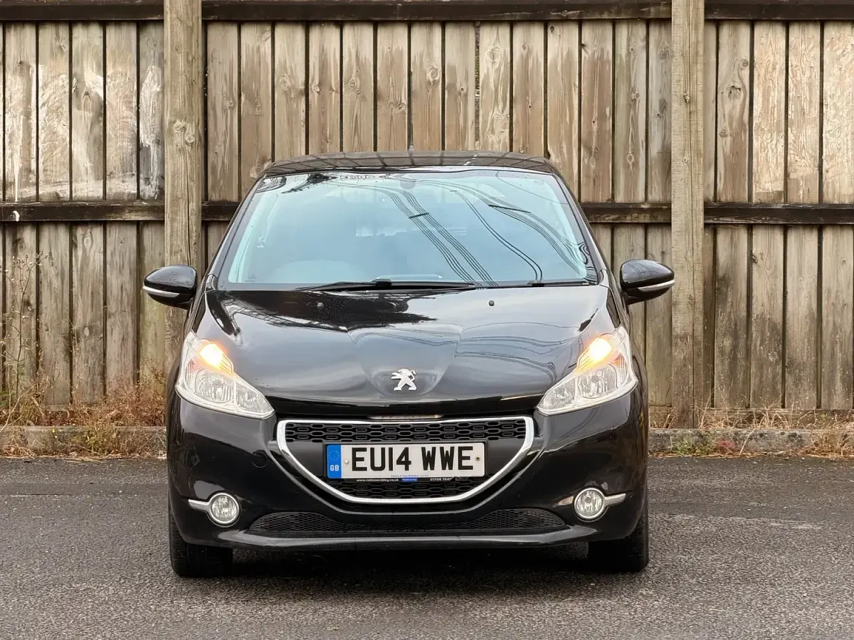 Used Peugeot 208 Active 2014 Black Hatchback