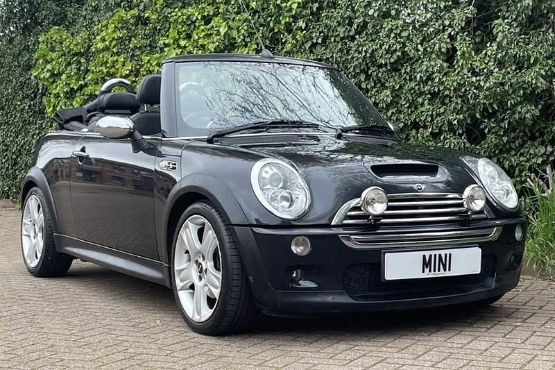 Begagnad Mini Cooper S Chili 2006 Halvkombi