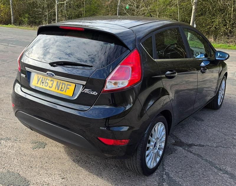 Used Ford Fiesta Titanium 2013 Black Hatchback