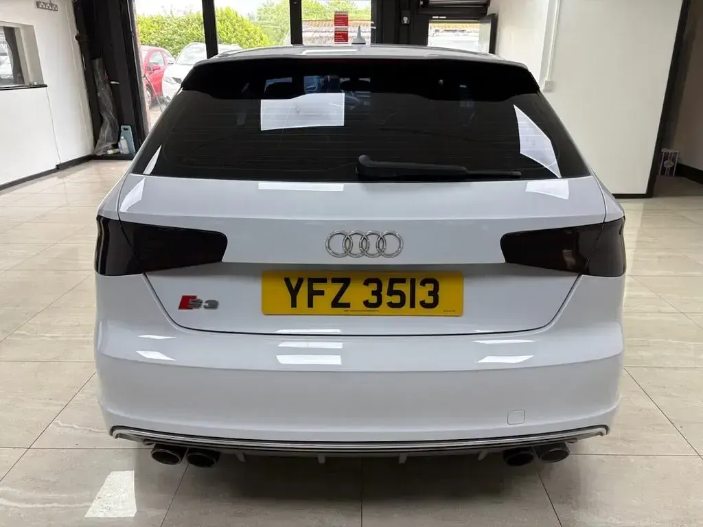 Used Audi S3 Sportback 300 HP (220 kW) 2014 White Hatchback