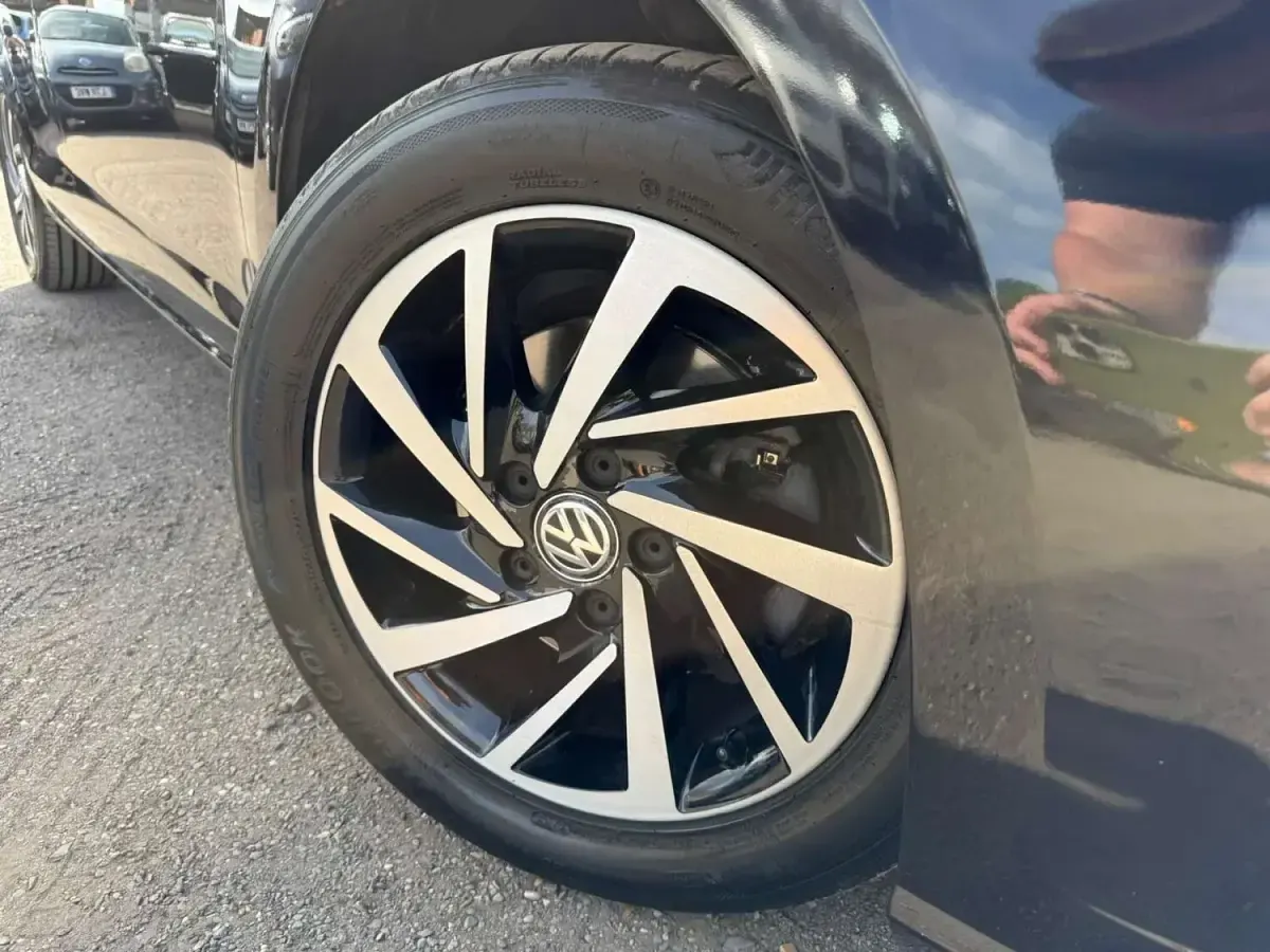 Used VW Golf VII Match 115 HP (84 kW) 2019 Black Hatchback