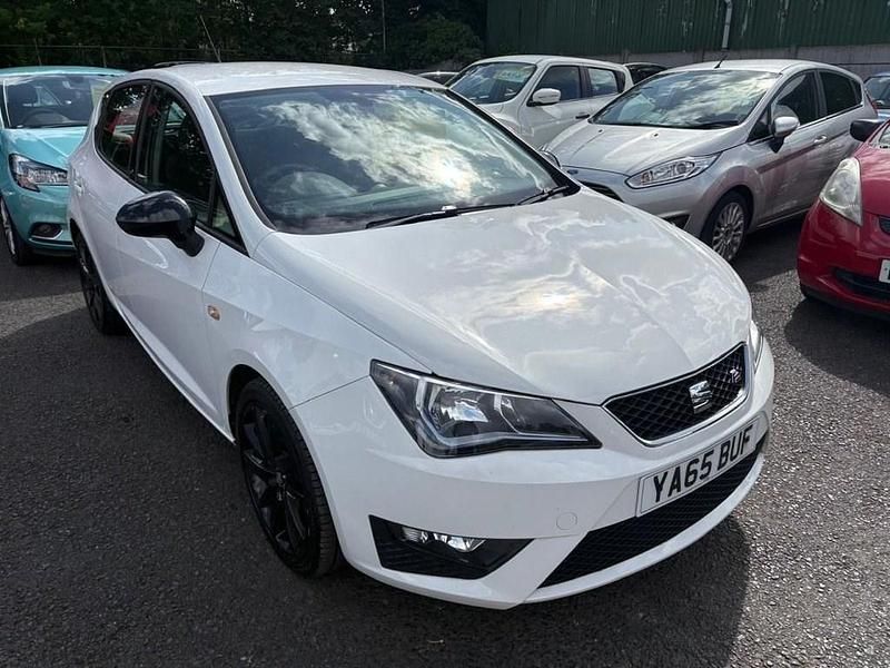 White Used 2015 Seat Ibiza FR Hatchback | £7,490 (Fair price) - Image 1/4