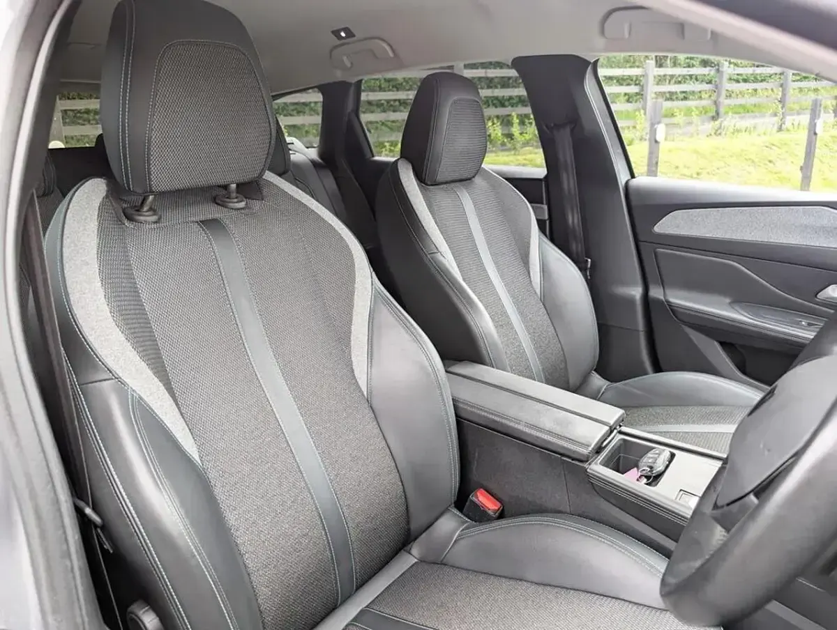Used Peugeot 308 SW Allure Premium 129 HP (94 kW) 2023 Grey Estate