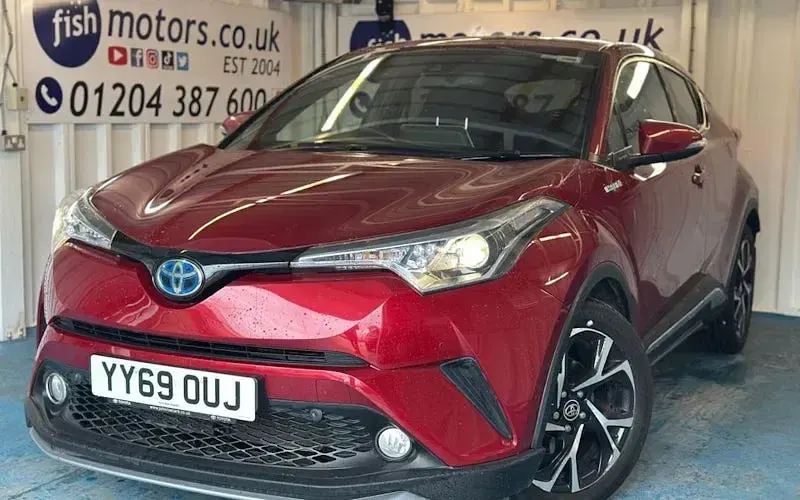 Used Toyota C-HR Design 122 HP (89 kW) 2019 SUV