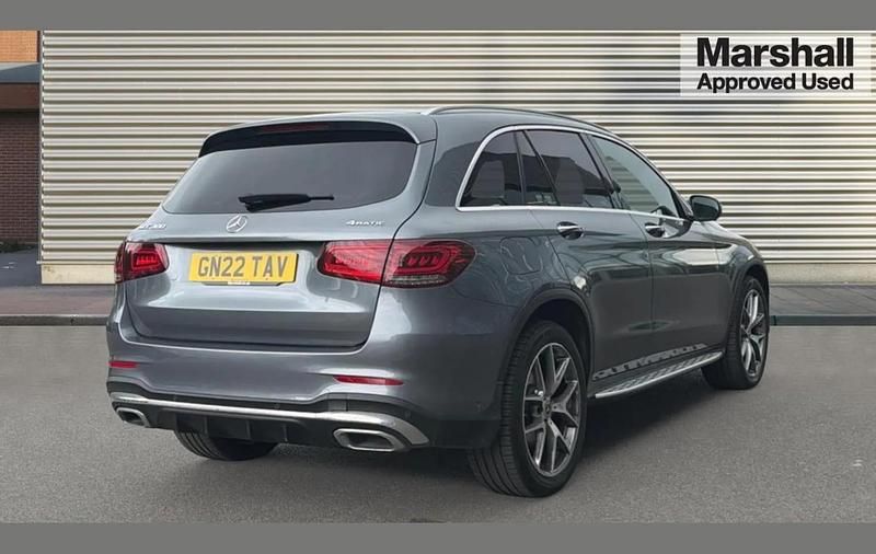 Used Mercedes GLC300e AMG Line Premium Plus 254 HP (186 kW) 2022 Grey SUV