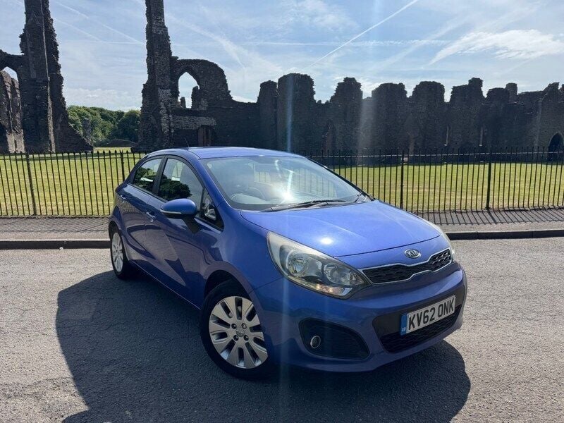 Blue Used 2012 Kia Rio 2 Hatchback | £3,999 (Fair price) - Image 1/4
