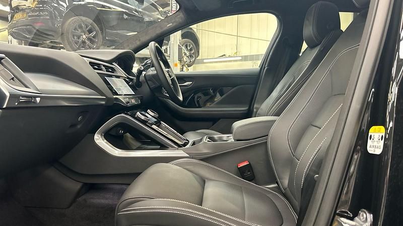 Used Jaguar I-Pace R-Dynamic 294 kW (400 HP) 2023 Black SUV